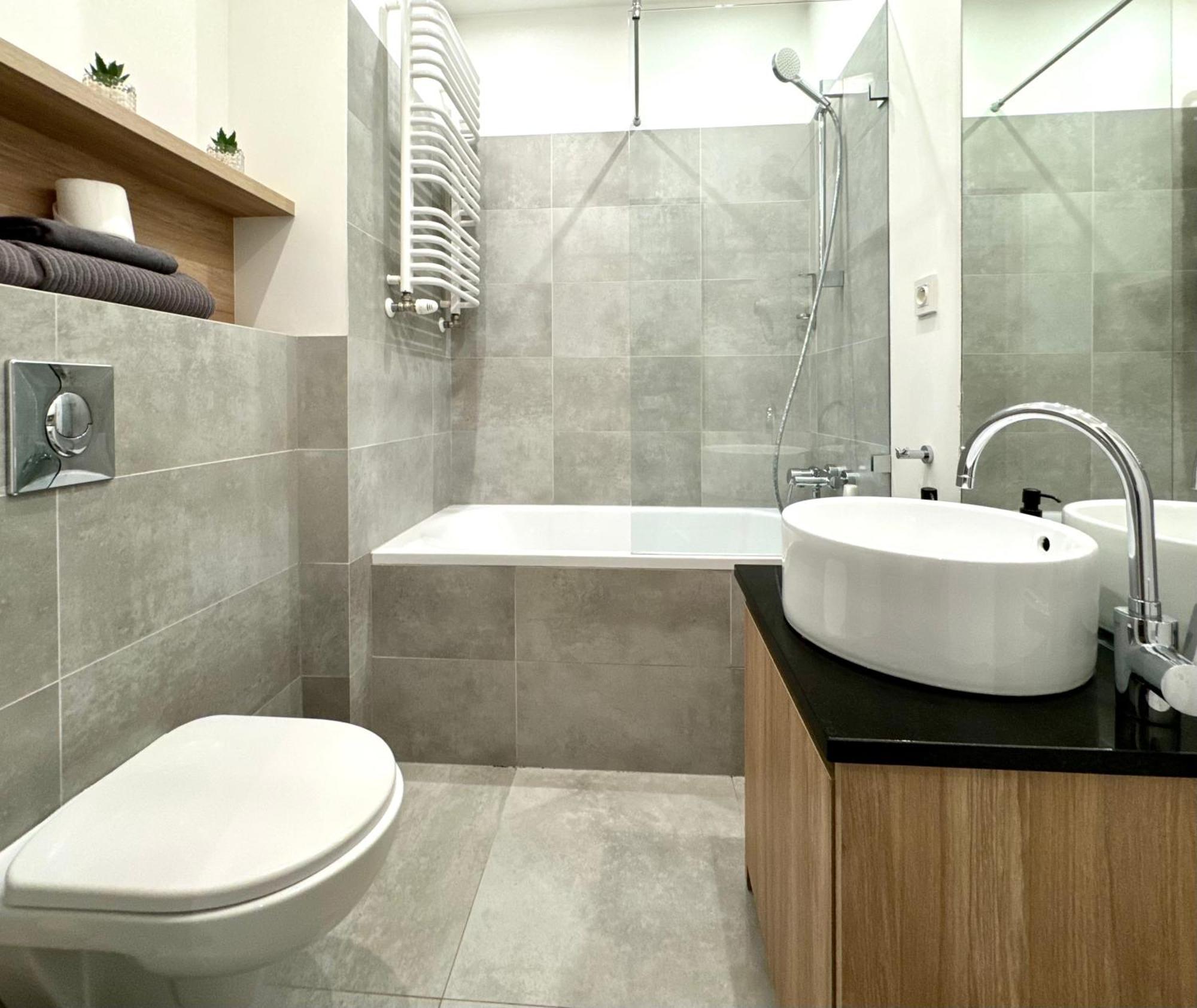 Апартаменти K22 Apart In Warsaw Slawinska 505 Екстер'єр фото